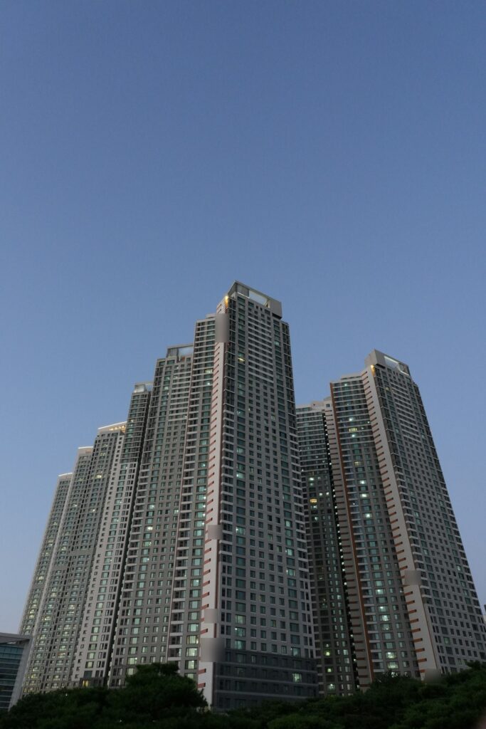 고층 아파트 단지 전경